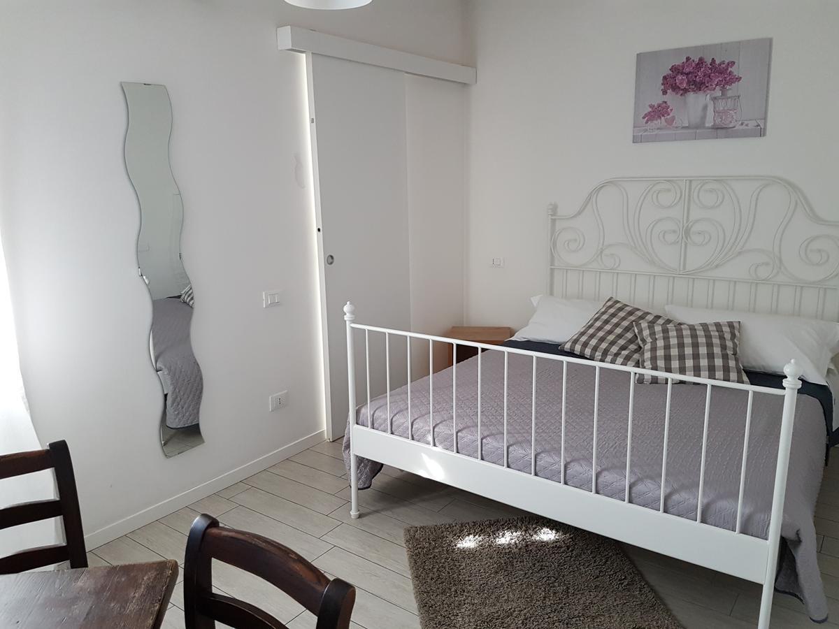 Bed and Breakfast Dolci Notti Di Maga Cacao Civitanova Marche Exterior foto