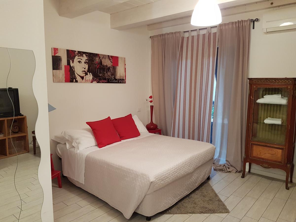 Bed and Breakfast Dolci Notti Di Maga Cacao Civitanova Marche Exterior foto