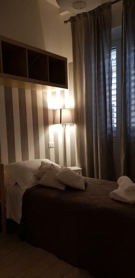 Bed and Breakfast Dolci Notti Di Maga Cacao Civitanova Marche Exterior foto